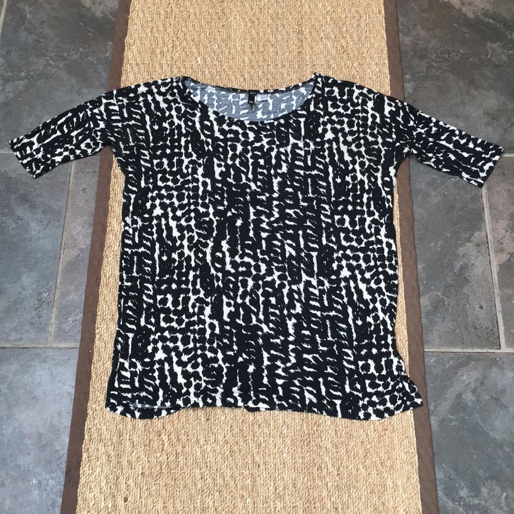 Black and cream top.